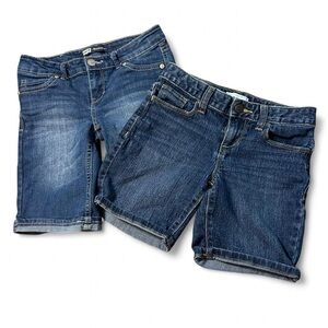 2 Pair Girls’ Denim Shorts size 8 👖 Levi’s ✨ + Old Navy 💙
